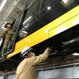 ＬＲＴ、初の年越しへ　きょうから年末年始ダイヤ　宇都宮ライトレール、念入りに点検
