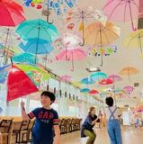 「上を向いて明るい気持ちに」　芳賀でお絵描きアンブレラ展示　ロマンの湯