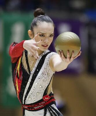 女子個人種目別のボールで優勝した喜田未来乃=高崎アリーナ
