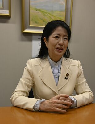 上野通子氏