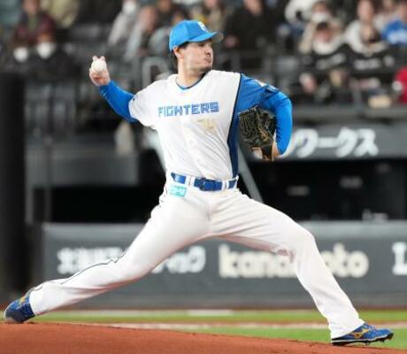 　日本ハム先発の有原。３回途中２失点だった＝エスコンフィールド