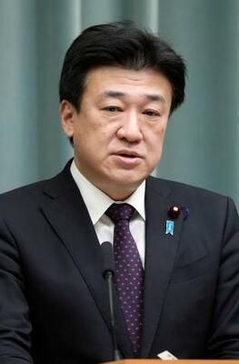 記者会見する木原官房長官=13日午後、首相官邸