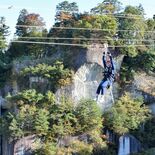 巨大な異空間でスリル体験　宇都宮・大谷地区にジップライン登場