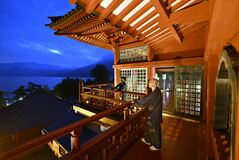 日光・中禅寺でライトアップ