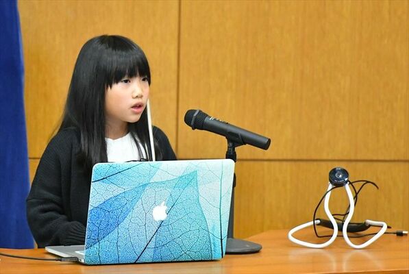 グランプリＴＫＣ賞に輝いた大塚さん＝18日午後、宇都宮市陽東７丁目