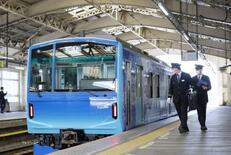 水素ハイブリッド電車27年営業