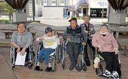 石川さゆりさんの歌声、水俣に