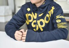 【狙われるアスリート】（上）競技場で盗撮被害　女子選手が打ち明けた恐怖と憤り