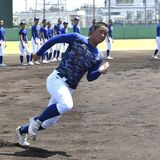 青藍泰斗が甲子園球場で練習　初の聖地、感覚確かめる　５日開幕へ