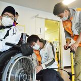 「安心して競技に臨んで」車いすや義足を補修　障スポ支える専門スタッフ