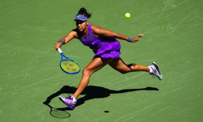 　全米テニス女子シングルス３回戦でプレーする大坂なおみ＝３０日（ゲッティ＝共同）