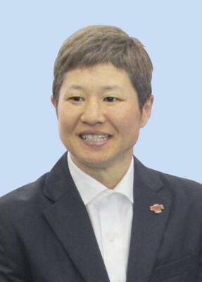 　藤岡奈穂子さん