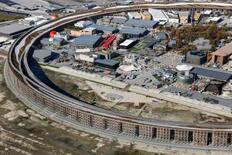 解体現場は「しぼんだ風船」