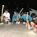 小山で貴重な十五夜の伝統行事「ワラ鉄砲」　子どもら五穀豊穣願い大地たた…