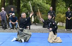 迫力満点の技 奉納演武で披露 