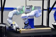 産業用ロボット、ＡＩで性能進化