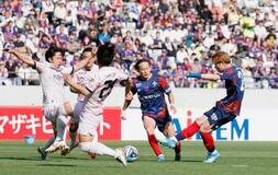 ＦＣ東京４連勝、暫定首位