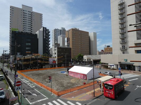西口広場に直結する事業計画地
