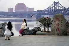 中朝、旅客列車１２日再開へ