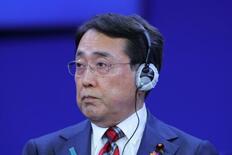 財務相、日本財政は「持続可能」