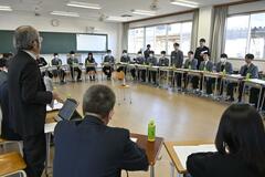 より良い学校へ方策探る