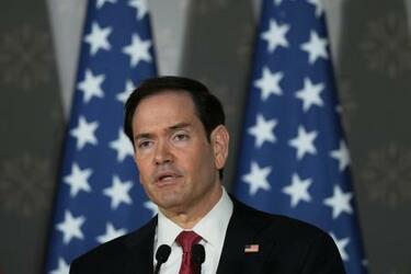 イラン覚書「数日必要」と米長官