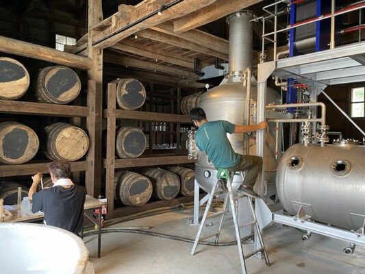 西堀酒造の「日光街道　小山蒸溜所」
