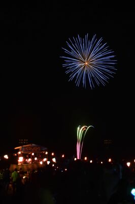 都賀の夜空を彩った花火