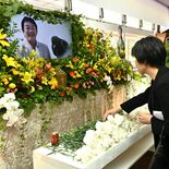 那須どうぶつ王国の佐藤前園長しのぶ　お別れ会に全国から200人　