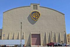 ワーナー買収 株主承認