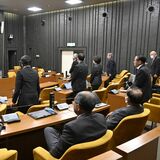 那須烏山市議会、定数２減の14に　全協、賛成多数で方針決定　「拙速」と反対議員も