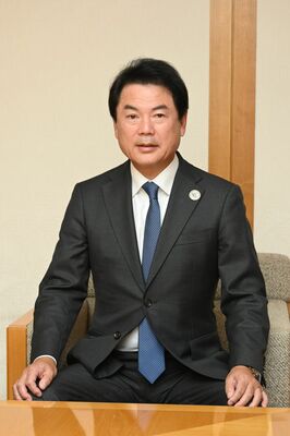 佐藤栄一市長