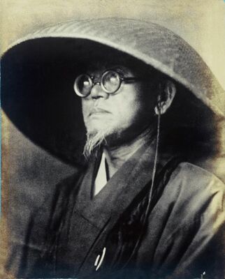 種田山頭火（旧小林寫真店・小林銀汀撮影）