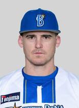 カブス、オースティン内野手獲得