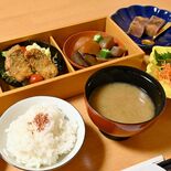 ホッとする素朴な味わい　10食限定の彩り御膳　陽だまり（佐野）