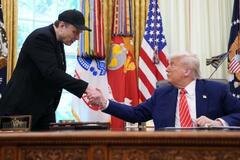訪中団にマスク氏やクックＣＥＯ