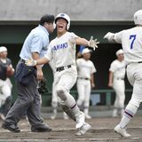 小山、五回突き放す　白楊チャンス生かせず【高校野球栃木大会】