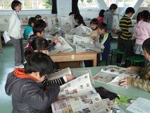取材の仕方学ぶ／石上小３、４年生