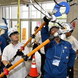 宇都宮の高校生ら1600人が職業体験　就職や将来のUターンへ、地元企業の魅力発見