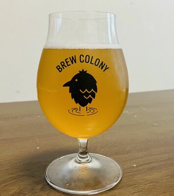 市産の蜂蜜を使ったハニーエール（佐藤さん提供）