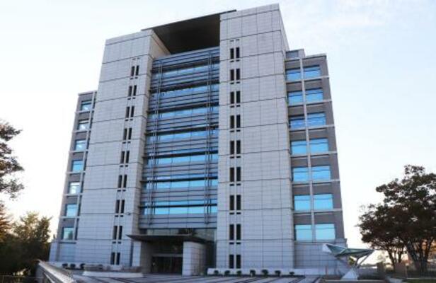 茨城県警本部=水戸市