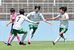 後半16分、先制点を挙げ、喜ぶ白鴎足利のＦＷ三田（中央）＝県グリーンスタジアム