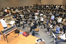 真岡ウインドオーケストラ定期演奏会、節目の30回 外囿祥一郎さんがゲス…