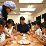 粘土でアイス、おいしそうにできた　ねんドル岡田ひとみさん、上三川の幼稚…