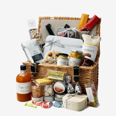 ポップアップストアで販売される商品のイメージ