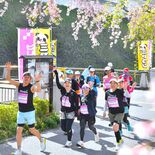宇都宮の街なかを競わず楽しく快走　「ミヤラン」記念の15回目　名物は「…