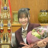 カラオケバトル優勝の茂木結菜さん　地元足利で報告、憧れの堀さんに続く