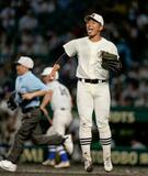 日大三の近藤、ピンチで笑み