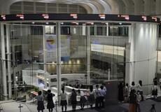 東証反発、終値３８５円銭高