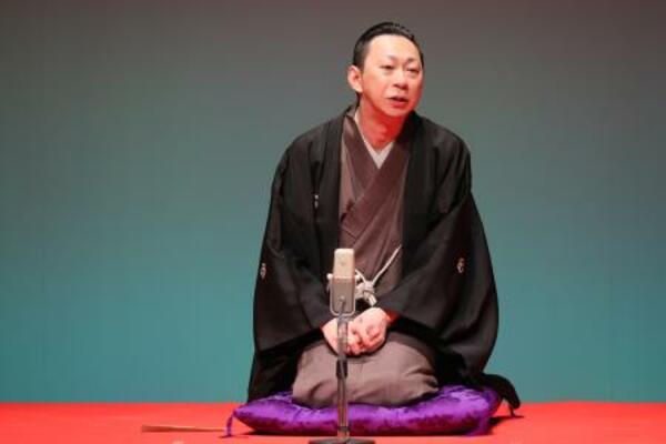 敗者復活選で1位になった春風亭朝枝さん=東京都中野区